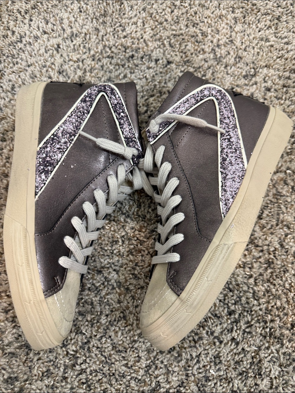 Shushop Rooney Sneaker in gunmetal size 7.5